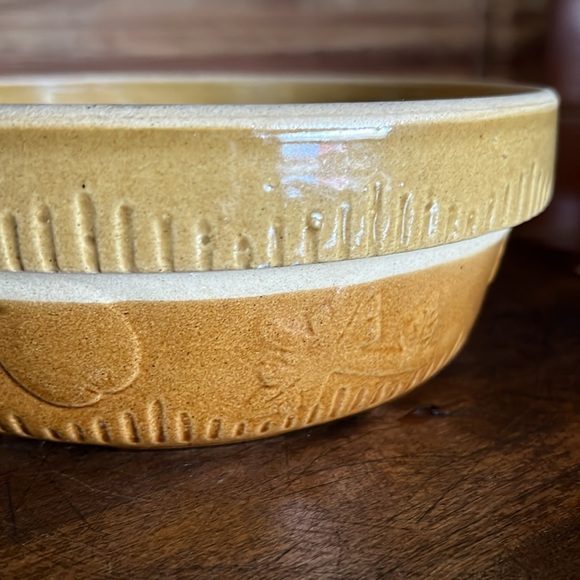 Vintage Cook-Rite Stoneware Bowl - Picture 6 of 7